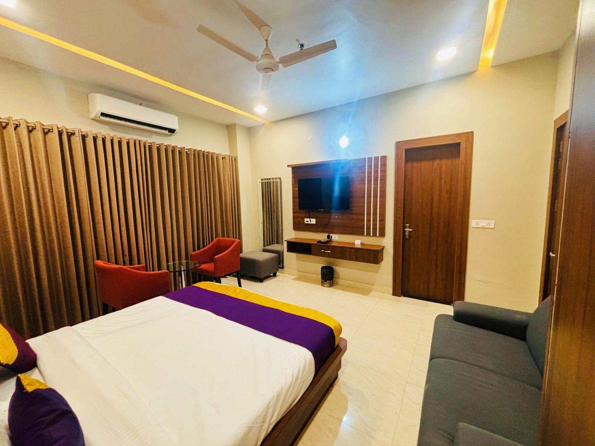Hotel Amar Vilas & Resort Bharatpur Exterior photo